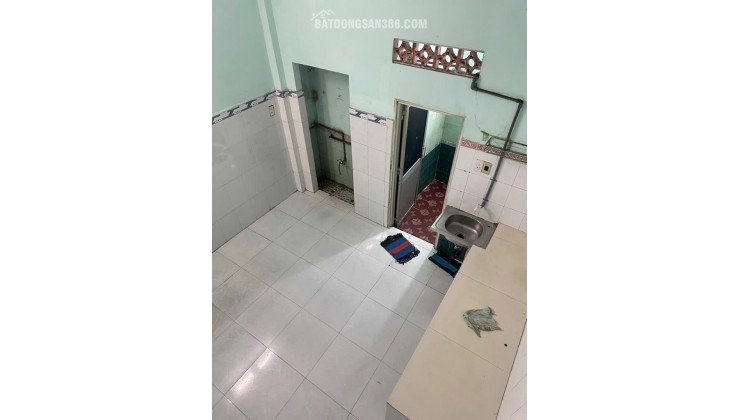 NHÀ ĐƯỜNG TẢI CHẠY HUỲNH THỊ HAI QUẬN 12-SÁT TRƯỜNG ĐH GTVT-3,6X12M-3,580 TỶ
