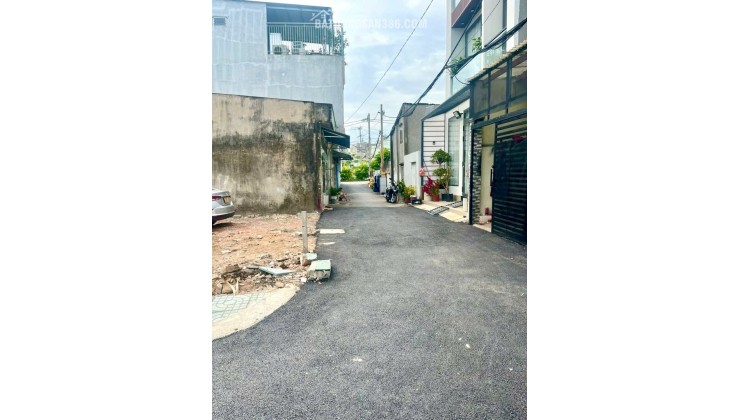 CHỈ 24 TRIỆU/M² - HẺM NHỰA XE TẢI - ĐẤT FULL THỔ CƯ 332m2  SHR-THẠNH LỘC- QUẬN 12 -7.99 TỶ