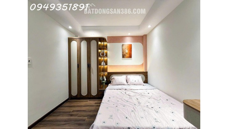  KHU VIP PHAN XÍCH LONG – NHÀ ĐẸP GIA CHỦ LÀ KIẾN TRÚC SƯ
 46M² x 4 TẦNG – PHÒNG TRÀ TATAMI – FULL NỘI THẤT HIỆN ĐẠI – 7.xx TỶ