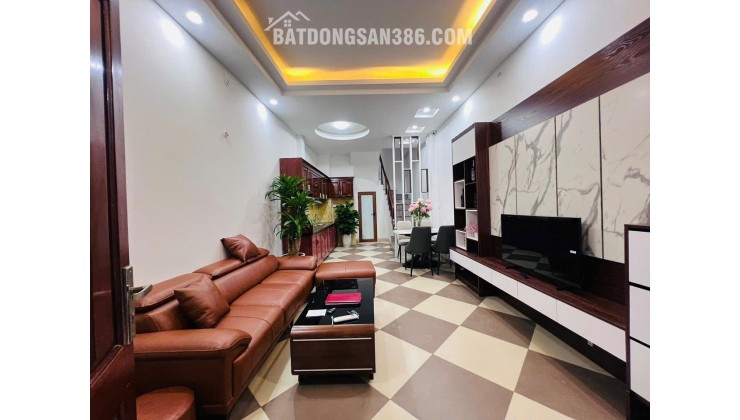 Bán Nhà Mặt Ngõ Vĩnh Phúc Ba Đình 33m2 Hơn 7 Tỷ Dân Xây