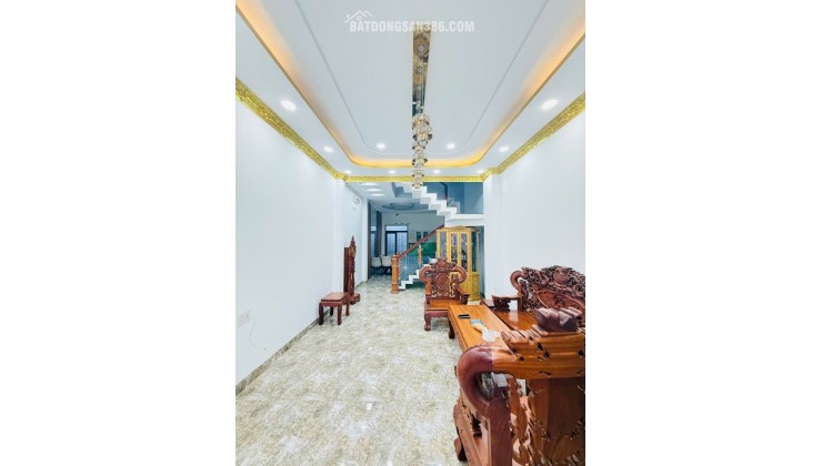 Nhà xinh Tô Ngọc Vân, Q12: 58m2, 3 tầng, 4PN, sổ hồng trao tay, giá hời chỉ 5.6 tỷ! An cư lạc nghiệp ngay trung tâm Sài Gòn. LH: 0918377255