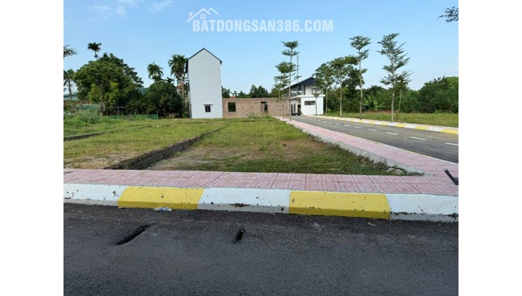 BÁN LÔ ĐẤT TIỀM NĂNG TẠI PHÚ CÁT – QUỐC OAI - CÔNG NGHỆ CAO