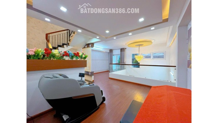 NHÀ ĐẸP – GIÁ TỐT – CẦN BÁN CĂN NHÀ 5 Tầng Tại Đường Bùi Quang Là, P.12, Q. Gò Vấp,TP. Hồ Chí Minh.