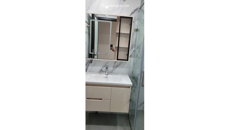 Bán nhà 60m² 5 tầng thang máy mặt ngõ Nguyễn Sơn, Long Biên – gần Nguyễn Văn Cừ – giá 12.9 tỷ