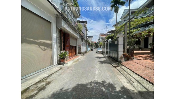 HÀNG HIẾM – TRUNG TÂM NGỌC THỤY – 2 LÔ ĐẸP GIÁ TỐT – MẶT PHỐ HOA HẬU Tại Long Biên, Hà Nội