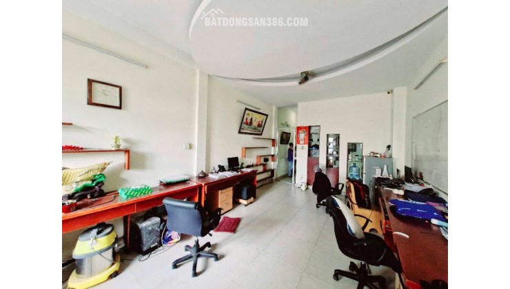 NHÀ ĐẸP – GIÁ TỐT –CẦN BÁN  NHANH  3 CĂN NHÀ TẠI đường Tạ Quang Bửu Phường 2 Quận 8, HCM