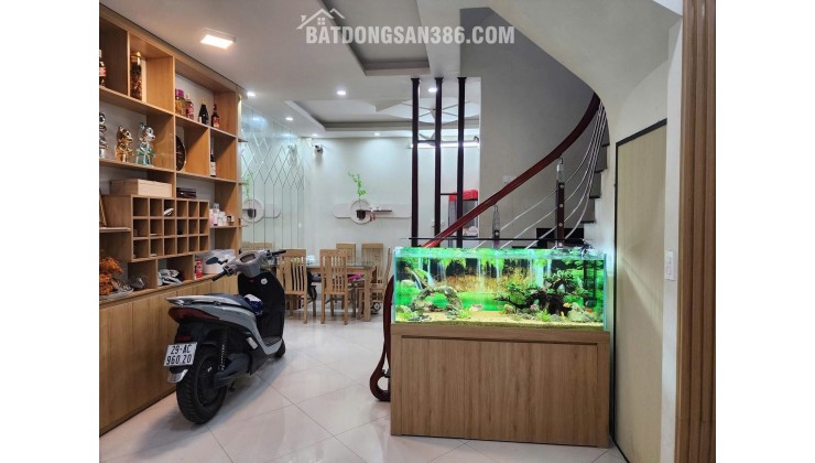 BÁN CĂN NHÀ ĐẸP NHẤT LÊ QUANG ĐẠO -PHÚ ĐÔ-40M -4 TẦNG-9,6 TỶ