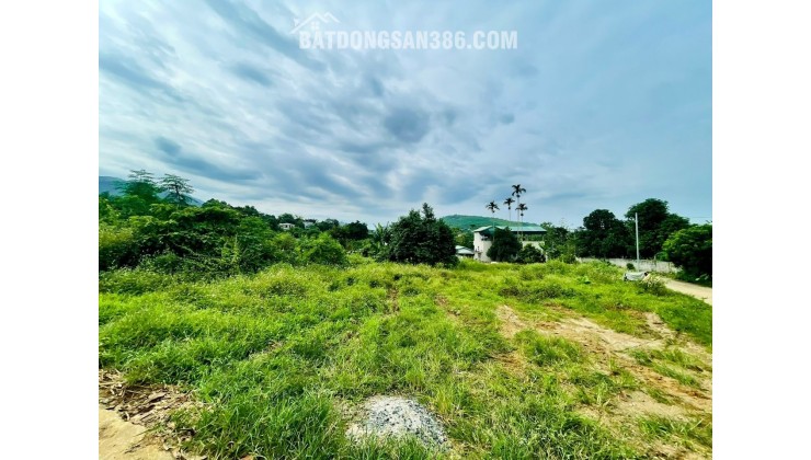 LÔ GÓC 2 MẶT TIỀN – CỰC HIẾM TẠI ĐỒNG BÈN, QUỐC OAI