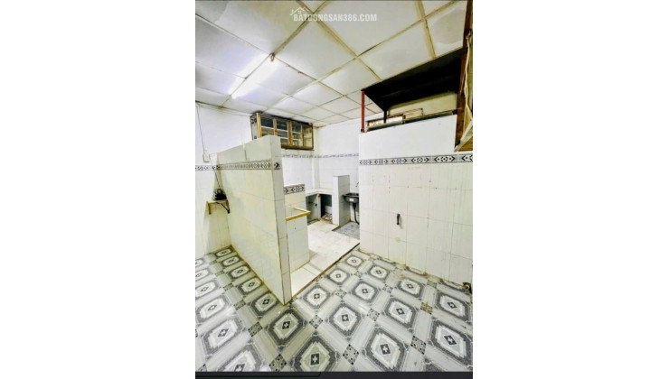 Bán nhà Đẹp đường Âu Dương Lân, P3, Q8  -  Giá chỉ 2,78 tỷ – còn thương lượng