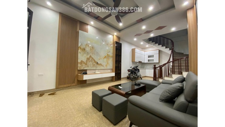 40M RA Ô TÔ TRÁNH - TRẦN DUY HƯNG 38M2- 5TẦNG - NHỈNH 9TỶ NHÀ MỚI ĐẸP - NỘI THẤT SỊN