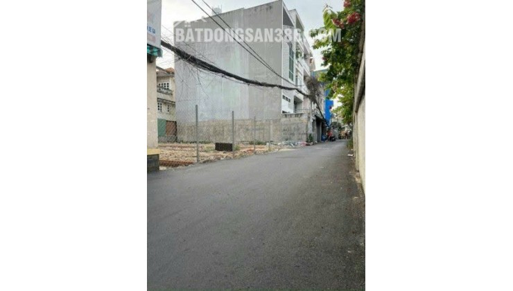 Chính chủ cần bán gấp lô đất vị trí đẹp 4 x 18m gần đường Dương Quảng Hàm, P6, Q. GV giá chỉ 8 tỷ