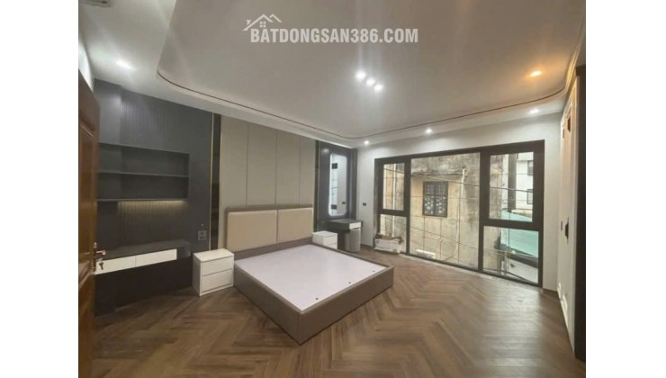 *CHÍNH CHỦ* BÁN NHÀ RIÊNG DOÃN KẾ THIỆN/ CẦU GIẤY- DT 38M2, 6 TẦNG, MT 4.5M- 4 CHỖ QUA NGÕ