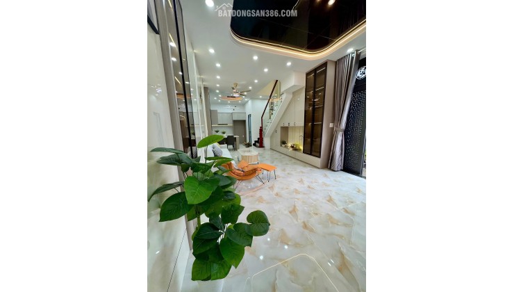 HẺM QUANG TRUNG – NHÀ MỚI 3 TẦNG GIÁ CHỈ 6.8 TỶ. LH:0779351867 – 0764071867.