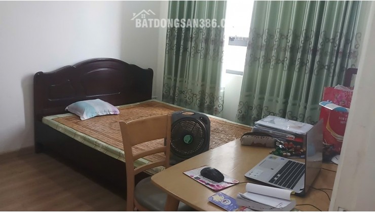 HOT CĂN HỘ VIEW ĐẸP- GIÁ TỐT Chính chủ cần bán nhanh căn 2 ngủ tầng trung, Tòa CT2B KĐTTân Tây Đô, HN