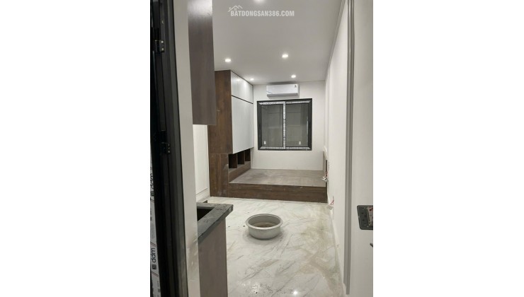 Bán Nhà Dòng Tiền Ngõ Chợ Khâm Thiên 7 Tầng 24 Phòng Khép Kín Full Đồ ( Cách Ô Tô 80M )