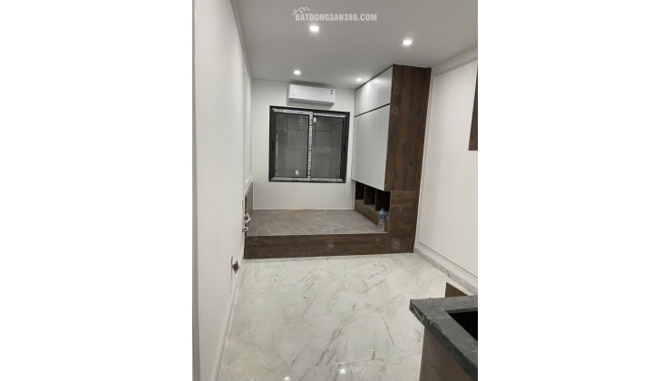 Bán Nhà Dòng Tiền Ngõ Chợ Khâm Thiên 7 Tầng 24 Phòng Khép Kín Full Đồ ( Cách Ô Tô 80M )