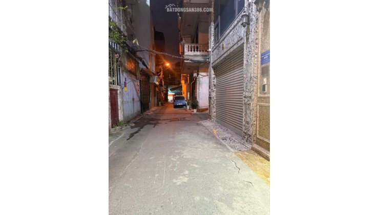 Hiếm có trong tầm giá nhỉnh 21 tỷ tại Hào Nam Đống Đa phân lô oto KD 52m x7t thang máy.