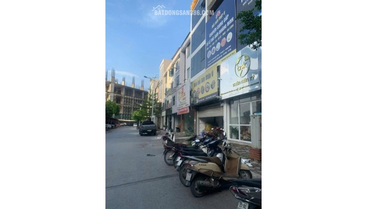 CHÍNH CHỦ Cần Bán Nhà Liền Kề Khu Đô Thị Mới Văn Khê, Phường Hà Đông, TP Hà Nội