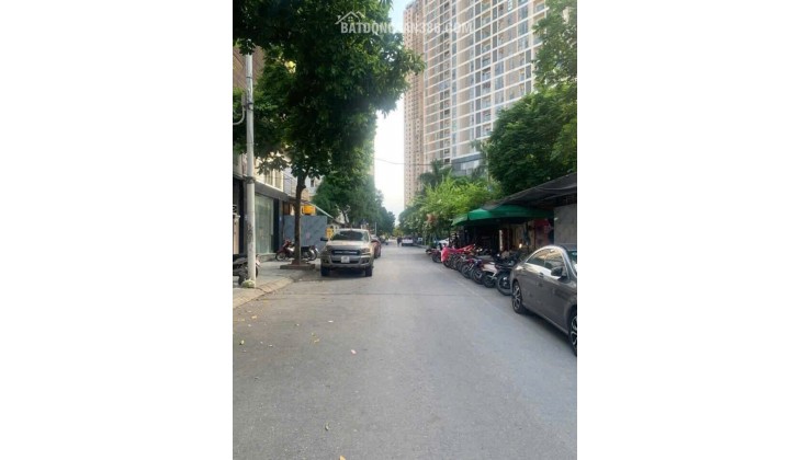 CHÍNH CHỦ Cần Bán Nhà Liền Kề Khu Đô Thị Mới Văn Khê, Phường Hà Đông, TP Hà Nội