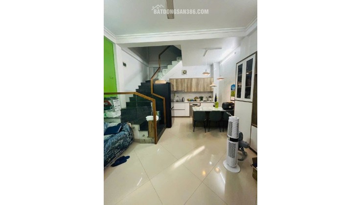 BÁN GẤP NHÀ ĐẦU NGÕ HỒ TÙNG MẬU 3 BƯỚC RA ĐƯỜNG LỚN