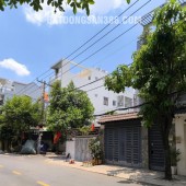 Chính chủ cần bán gấp nhà 2 tầng 5 X16M  hẻm xe ô tô đường Dương Quảng Hàm, P5, GV, giá chỉ 7,5 tỷ, ở ngay