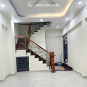Nhà mới 2 mặt hẻm 3 tầng nở hậu 8m sát đường Trần Bình Trọng P2Q5. Giá 9.8 tỷ