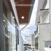 nhà mới 3 tẩng chỉ nhỉnh 2 tỷ