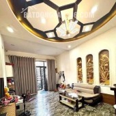  Nhà đẹp Nguyễn Chí Thanh, Q.5 – 65m² – 3 tầng – giá chỉ 5.9  tỷ.