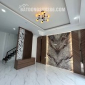 BÌNH TÂN - LÔ GÓC HAI MẶT TIỀN - KẾT CẤU 4 TẦNG BTCT - HẺM XE HƠI ĐỖ CỬA - NHÀ MỚI VÀO Ở NGAY - FULL NỘI THẤT SỊN SÒ - NHỈNH 6 TỶ