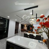 (chuẩn) căn 3PN2WC 135.6m² New Skyline nội thất full BC Đông nam 11.8 tỷ có Thương lượng