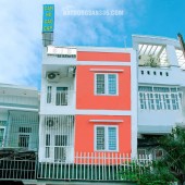 Bán Tòa Căn Hộ Mini Hẻm ô tô. Hưng Đạo Thông đặng tất.
 Công Năng 10 Phòng cho thuê.
Doanh thu 40tr/tháng.
Diện Tích  160m2 sổ hoàn công
 Cách