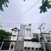 Bán Villa tuyệt đẹp 204B6/4 Nguyễn Văn Hưởng, P.Thảo Điền . Q2