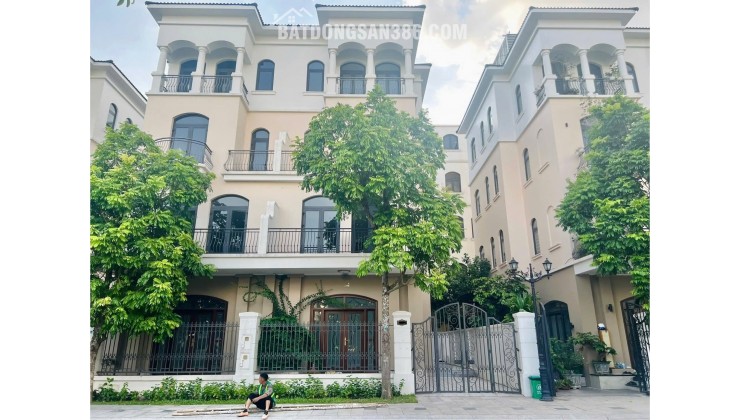 Biệt thự Song lập View vườn hoa cực đẹp - Giá RẺ nhất Vinhomes Ocean Park