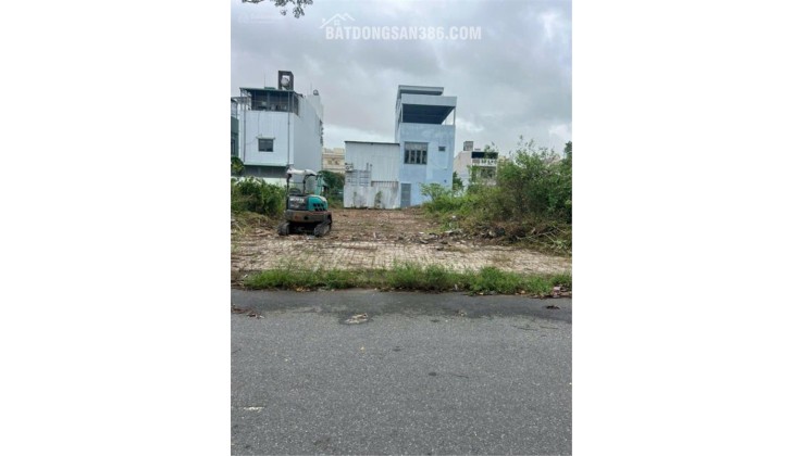 Bán đất thổ cư Lê Thương, Hòa Hiệp Nam, Liên Chiểu, Đà Nẵng. DT 117m2, giá 4.4 tỷ, sổ đỏ, hướng Tây Nam. LH: 0877661879