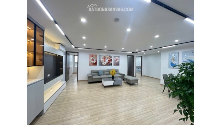  CHUNG CƯ 197 TRẦN PHÚ 4 NGỦ 2 VS

 132M CHỈ 7.99 TỈ