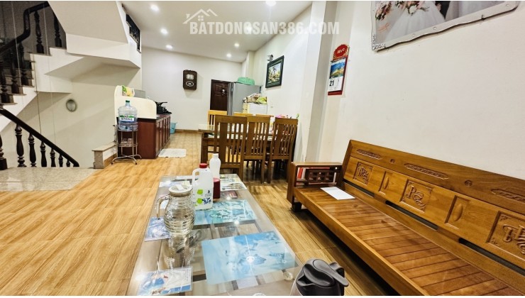 Bán nhà mặt tiền đường 1, Bình Tân, 90m2, 4 tầng, 5PN, SHR, giá 12.8 tỷ. LH: 0909898125