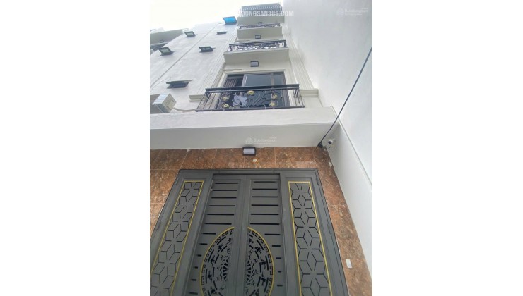 Bán nhà Hà Trì Hà Đông 35m chỉ 6 TỶ, gần đường oto