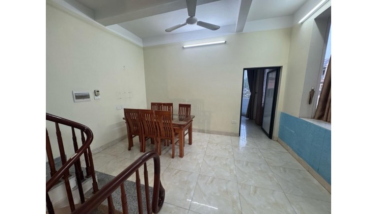 LÔ GÓC – PHÂN LÔ – VỈA HÈ 2 BÊN – Ô TÔ TRÁNH – KINH DOANH SẦM UẤT – TRUNG TÂM KĐT VIGLACERA XUÂN PHƯƠNG