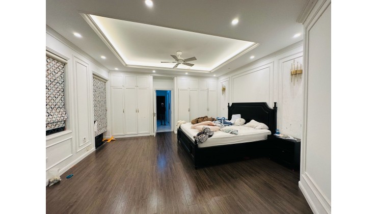  LÔ GÓC 3 MẶT THOÁNG – 6 TẦNG THANG MÁY – VỪA Ở VỪA CHO THUÊ – KĐT ĐÔ NGHĨA 