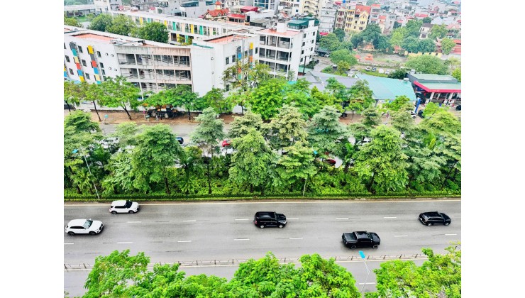 CĂN ĐẸP – TÒA ĐẸP – HÀNH LANG ĐÁ BÓNG – ÁNH SÁNG NGẬP TRÀN – BAN CÔNG MÊ LI