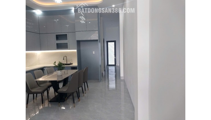 Bán nhà lô C4 đường số 2 cạnh với đường Tú Xương KĐT Tây Bắc.