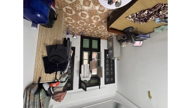  Kim Ngưu – 48m – 4 Tầng – 8 Phòng – G.iá: 11 Tỷ