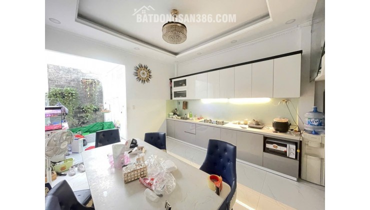 Siêu phẩm mặt tiền kinh doanh khu Tân Qúy, Ô tô ngủ nhàm 86m2 KLG, 2 tầng, Chỉ 7tỷ99 còn TL