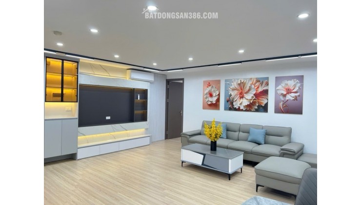  CHUNG CƯ 197 TRẦN PHÚ 4 NGỦ 2 VS

 132M CHỈ 7.99 TỈ