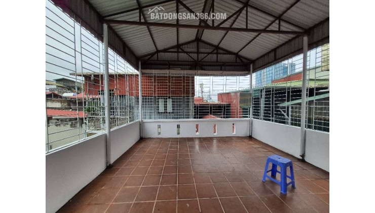  Đại La – 45m – 5 Tầng – Mặt Tiền 5m – Giá: 10.8 Tỷ