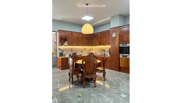  CHỦ KẸT TIỀN BÁN GẤP – GIẢM SÂU 1,5 TỶ 
 NHÀ ĐẸP,  KHU VIP ĐƯỜNG ĐÀO TÔNG NGUYÊN, NHÀ BÈ 