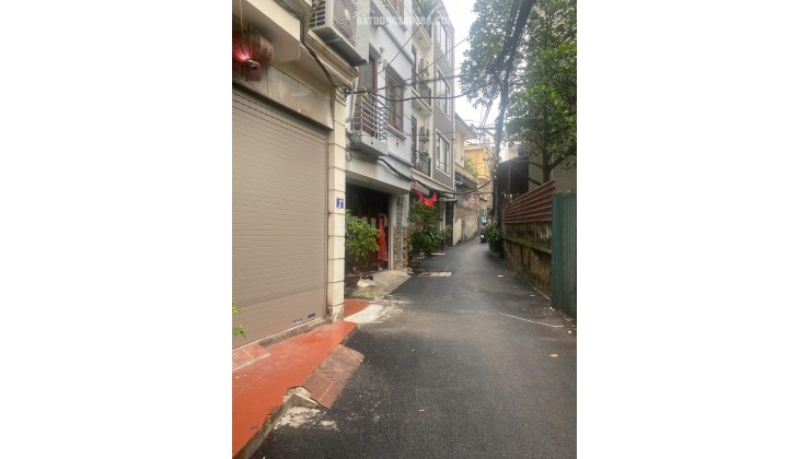 264.88.2C Ngọc Thụy. 32 4 4 11.7 tỷ