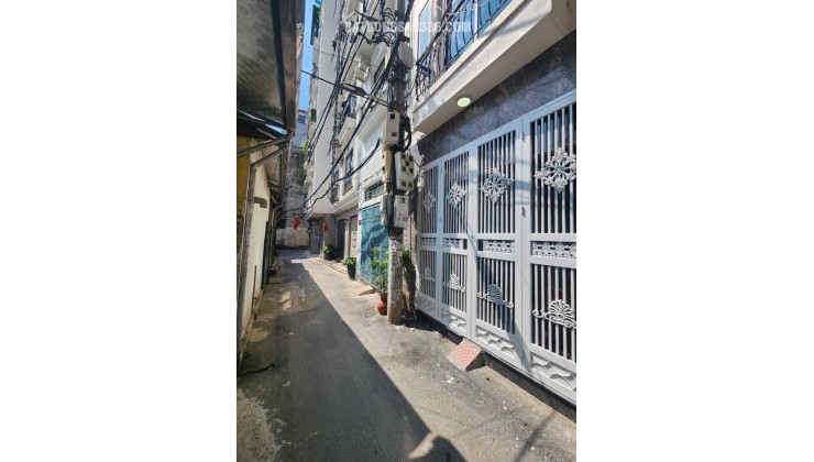 NHÀ ĐẸP LẠC LONG QUÂN - TÂY HỒ, DT50M2, 4 TẦNG, 4P. NGỦ, NGÕ THÔNG