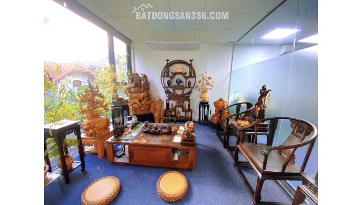 nổi bật một căn ! Phân lô mặt ngõ Nguyễn Khánh Toàn, ô tô tránh hoạt động, 80m, trước mặt 9m