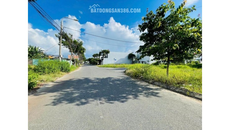 Bán đất thổ cư Mai Văn Ngọc, Hòa Hiệp Nam, Liên Chiểu, Đà Nẵng. 105m2, giá 4.2 tỷ, sổ đỏ, hướng Đông Bắc. LH: 0877661879